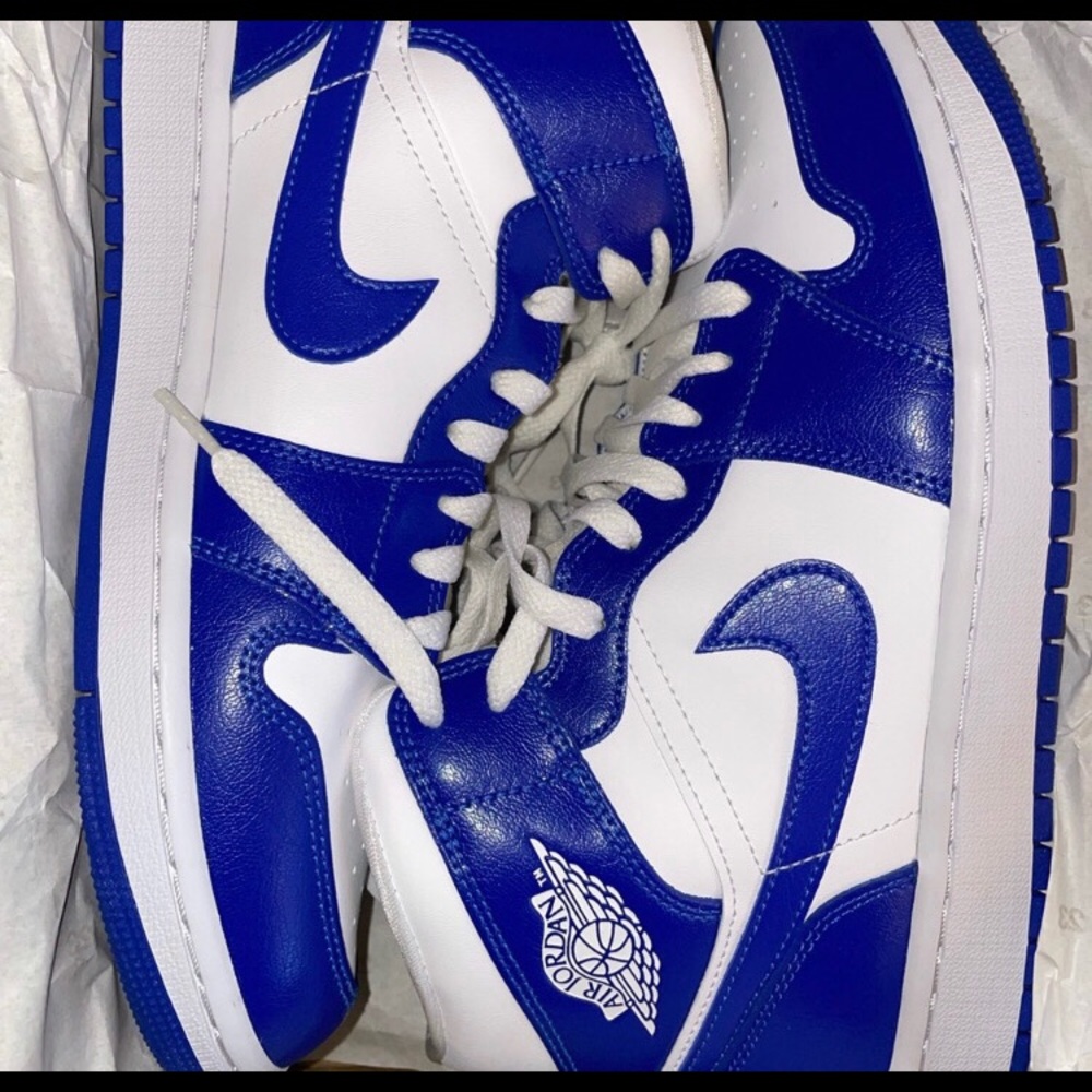 BRAND NEW NIKE JORDAN!!